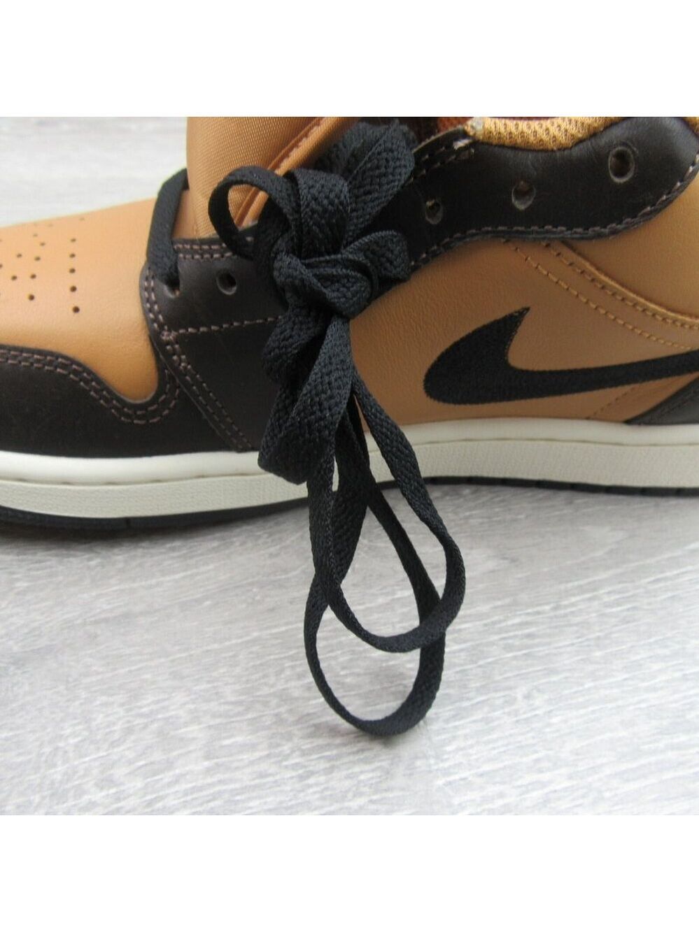 Air Jordan 1 Low SE Sneakers Mens Size 10.5 Flax Baroque Brown NEW - Picture 10 of 14
